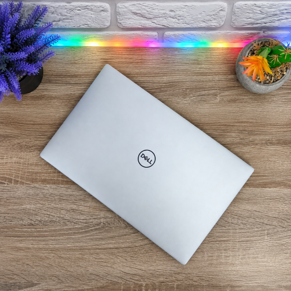 Мощный тонкий ноутбук DELL XPS 9380 13.3" Touch 4K+ IPS i7 8565U 16GB RAM 256GB SSD WIN11