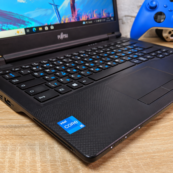 Отличный Мощный Ноутбук Fujitsu LIFEBOOK E5412 14" 1920х1080 i5-1235U 16GB RAM 256GB SSD (БУ)