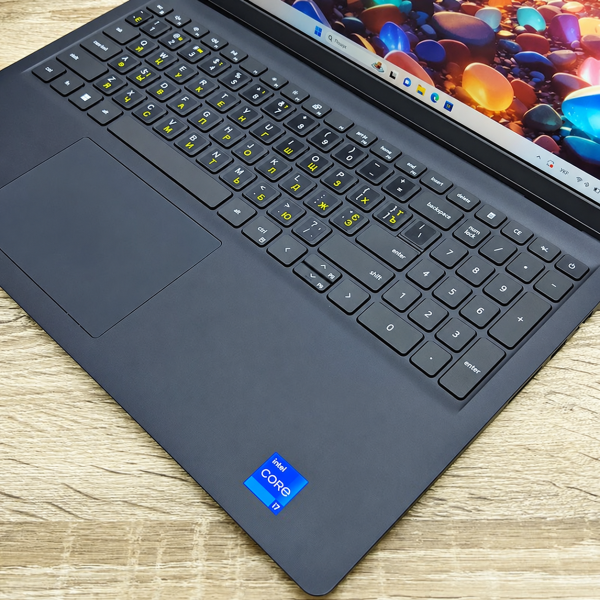 Игровой  Ноутбу на i7 Dell Vostro 15 3510 15.6'' FHD IPS i7 1165G7 16GB 256GB SSD (БУ)