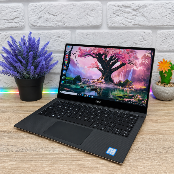 Мощный тонкий ноутбук DELL XPS 9380 13.3" Touch 4K+ IPS i7 8565U 16GB RAM 256GB SSD WIN11