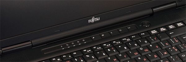 БУ Ноутбук Fujitsu Lifebook E752 15.6'' HD Ready TN+film i5 3230M 8GB 128GB SSD