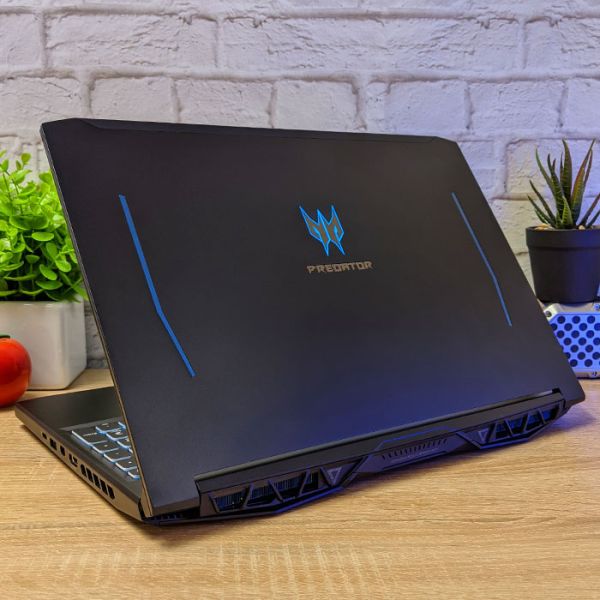 БУ ноутбук Acer Predator Helios 300 N18l2 15.6" 144Hz FHD IPS i7 9750H GTX 1660Ti 6GB 16GB +512GB SSD
