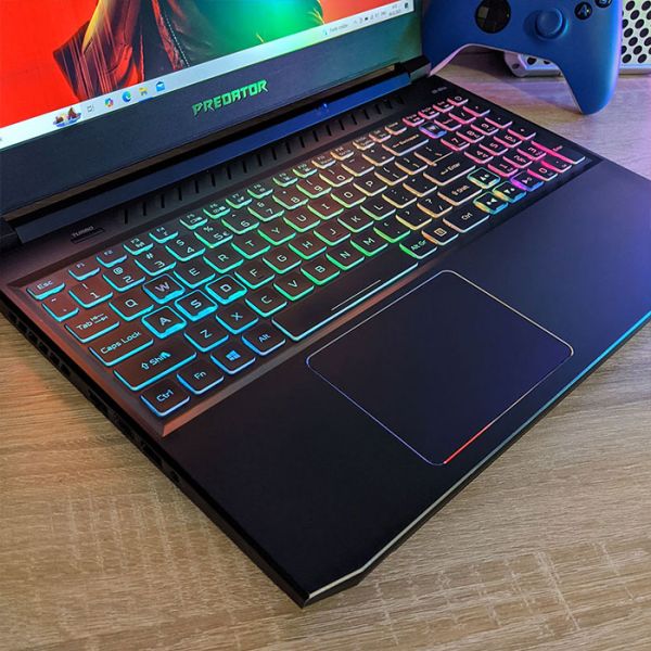 Крутой Мощный Игровой ноутбук Acer Predator Helios 300 PH315-53 N20C3 15.6" 144Hz i7 10750H Nvidia RTX 2060 6GB 16GB +SSD