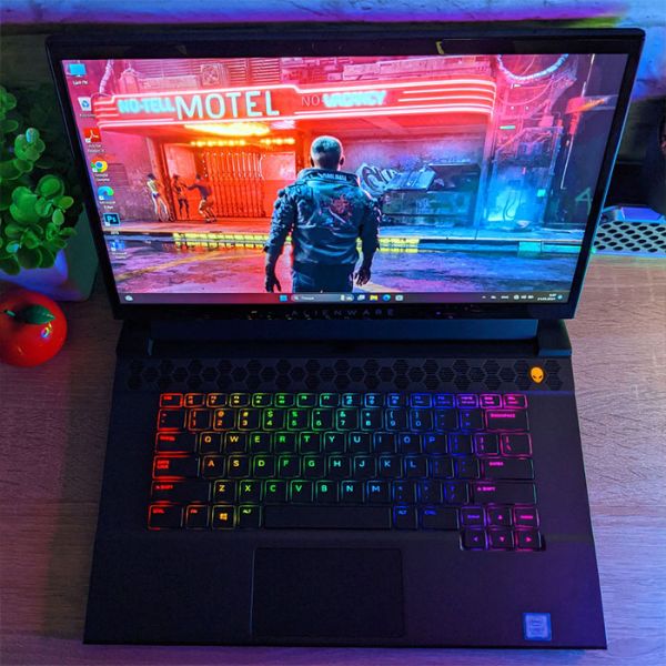 Крутой Мощный Игровой Ноутбук ALIENWARE M15 R3 P87F 15.6" IPS i7 10750H RTX 2060 6GB 16GB +SSD