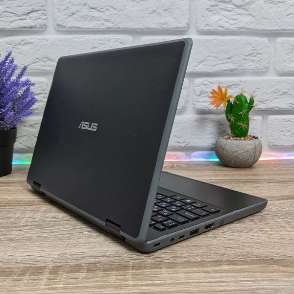 БУ Ноутбук Asus Notebook BR1100FK 11.6'' Touch HD Ready IPS Pentium N6000 8GB 128GB SSD