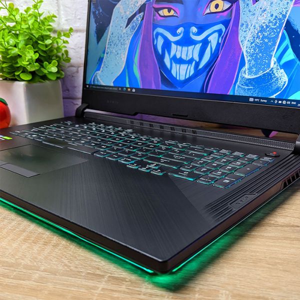 Мощный Геймерский ноутбук Asus ROG Strix G731G 17.3" i7 9750H Nvidia RTX 2060 6GB 16GB + SSD
