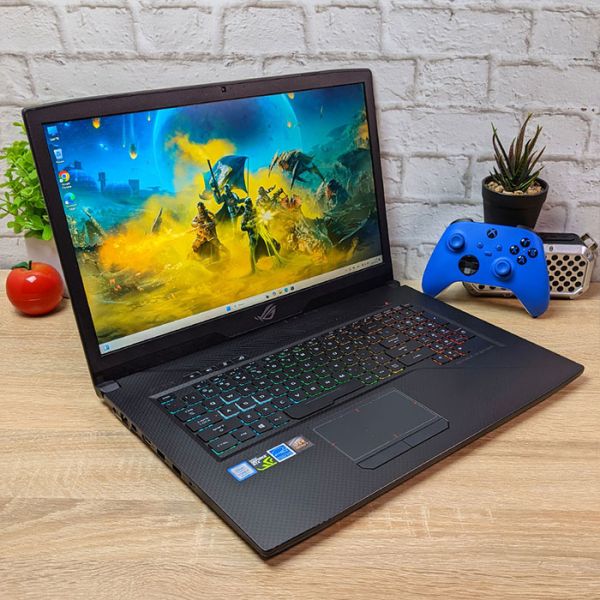 Мощный Геймерский ноутбук Asus ROG Strix Scar GL703GM 17.3" i7 8750H Nvidia GTX 1060 6GB 16GB + SSD