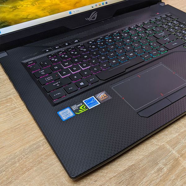 Мощный Геймерский ноутбук Asus ROG Strix Scar GL703GM 17.3" i7 8750H Nvidia GTX 1060 6GB 16GB + SSD