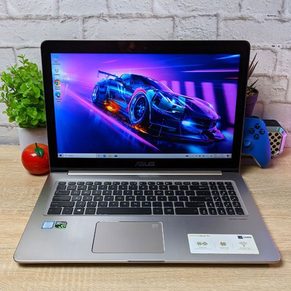 Мощный Геймерский ноутбук ASUS VivoBook Pro N580V Silver 15.6" touch i7 7700HQ Nvidia GTX 1050 4GB 16GB + SSD