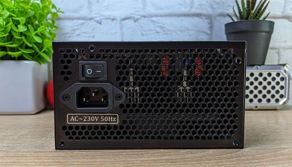 Блок питания Chieftec Power Supply 750W 80Plus Bronze