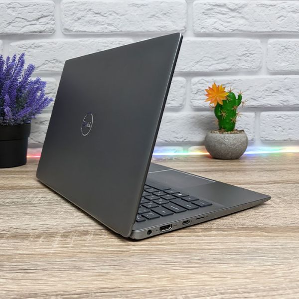 БУ Ноутбук Dell Latitude 3301 13.3'' FHD IPS i5 8365U 16GB 256GB SSD