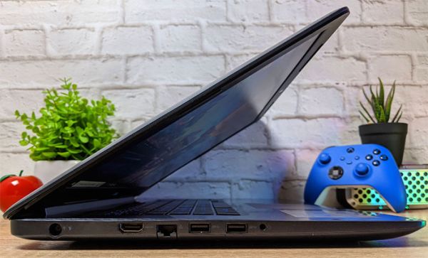 Мощный ноутбук DELL Inspiron G3 P35E 17.3" i5 8300H GTX 1050 4GB 16GB + 1TB HDD+256GB SSD