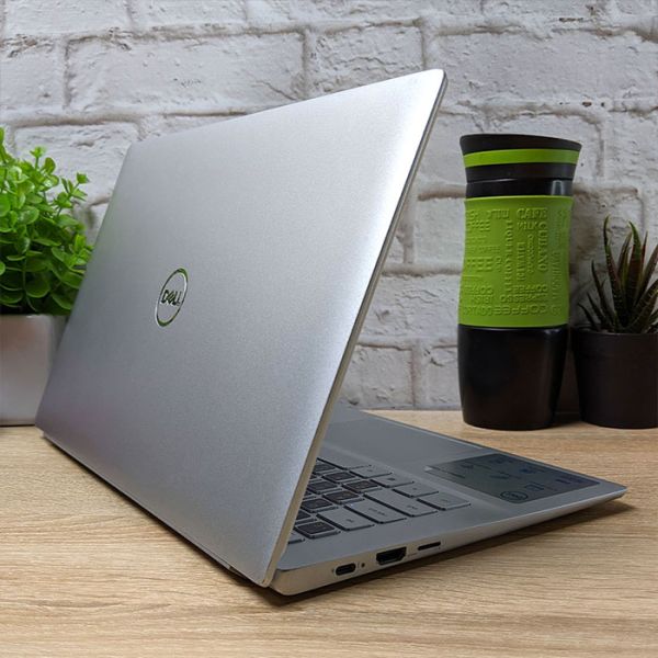 Dell Inspiron 7490 - Мощный и Компактный Ноутбук с Windows 11 и Гарантией (14'' i7 10510U 16GB 256GB SSD)