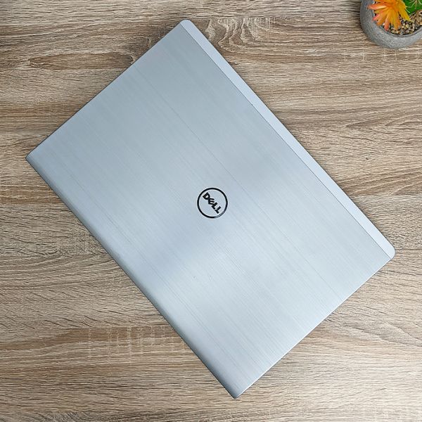 БУ Ноутбук Dell Inspiron 17 P26E 17.3'' HD+ TN i7 4510U Nvidia 840M 8GB 256GB SSD