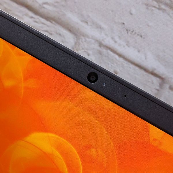 Dell Inspiron 5593 - Мощный и Компактный Ноутбук с Windows 10 и Гарантией (15.6'' i7 1065G7 16GB 256GB SSD)