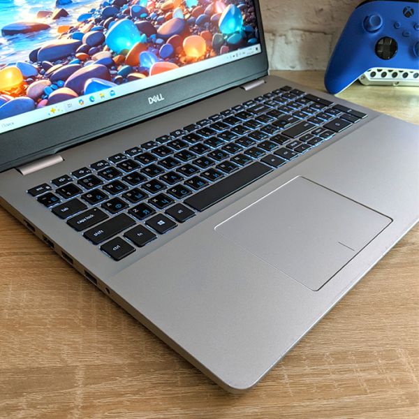Dell Inspiron 5593 - Мощный и Компактный Ноутбук с Windows 10 и Гарантией (15.6'' i7 1065G7 16GB 256GB SSD)