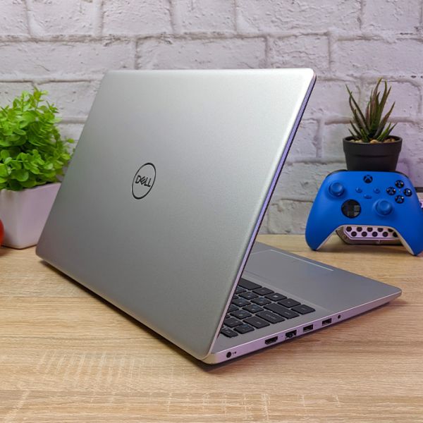Dell Inspiron 5593 - Мощный и Компактный Ноутбук с Windows 10 и Гарантией (15.6'' i7 1065G7 16GB 256GB SSD)