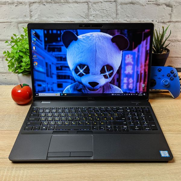 БУ Ноутбук Dell latitude 5500 15.6" FHD IPS i5 8365U 8GB DDR4 256GB SSD