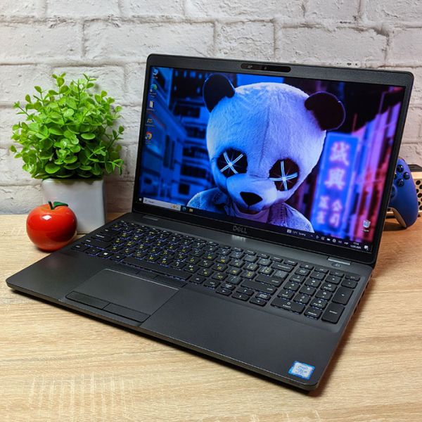 БУ Ноутбук Dell latitude 5500 15.6" FHD IPS i5 8365U 8GB DDR4 256GB SSD