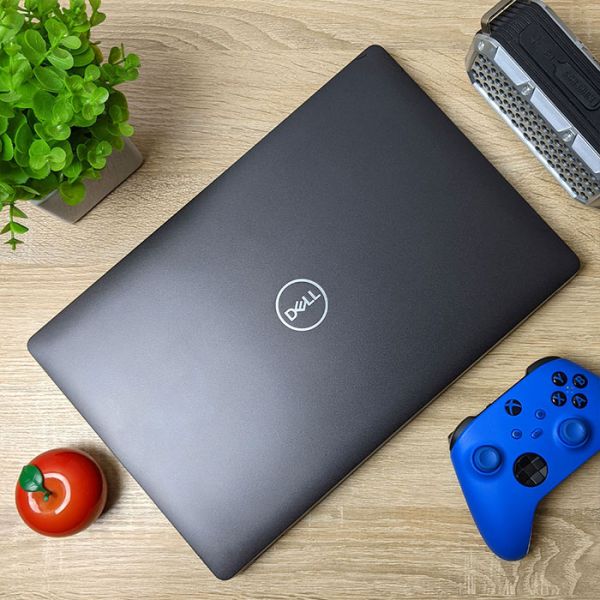 БУ Ноутбук Dell latitude 5500 15.6" FHD IPS i5 8365U 8GB DDR4 256GB SSD