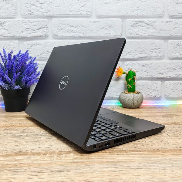 БУ Ноутбук Dell Latitude 5501 15.6" FHD IPS i5 9400H MX150 2GB 8GB 256GB SSD