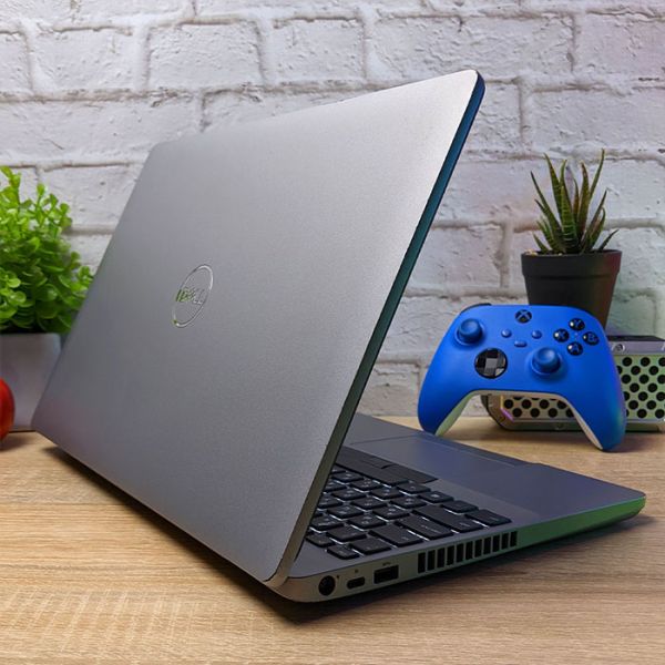БУ ноутбук DELL Latitude 5511 15.6" FHD IPS i5 10400H 16GB RAM 256GB SSD
