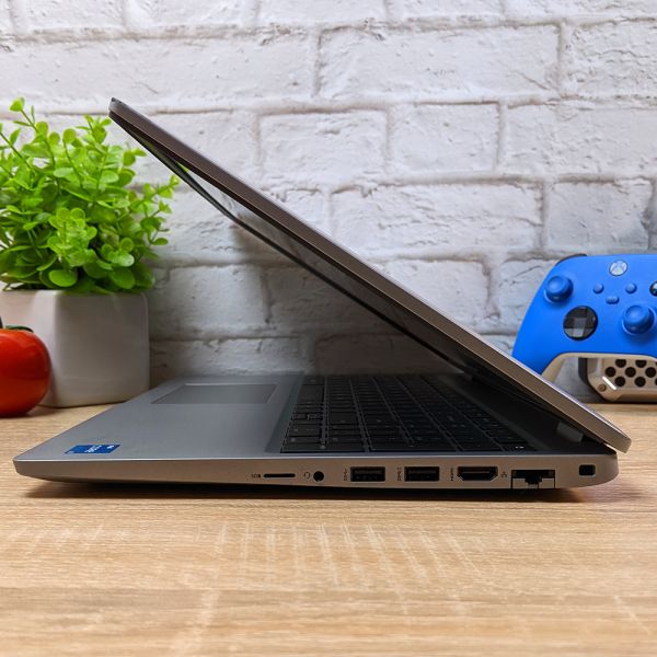 БУ Ноутбук Dell Latitude 5520 15.6'' FHD IPS i5 1135G7 16GB 256GB SSD