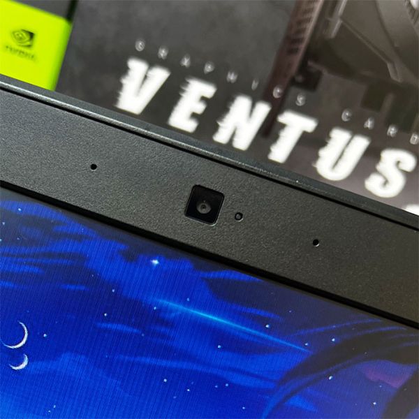 АКЦИЯ! Оригинальный Dell Latitude E5550 15.6" 8GB Intel Core i5-5300U 256GB SSD+новая батарея