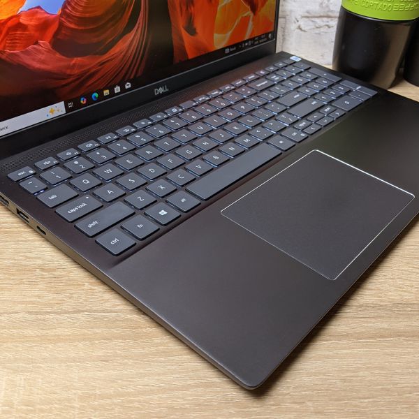 БУ Ноутбук DELL Vostro 7500 15.6" FHD IPS i7 10750H GTX 1650 4GB 16GB RAM +SSD