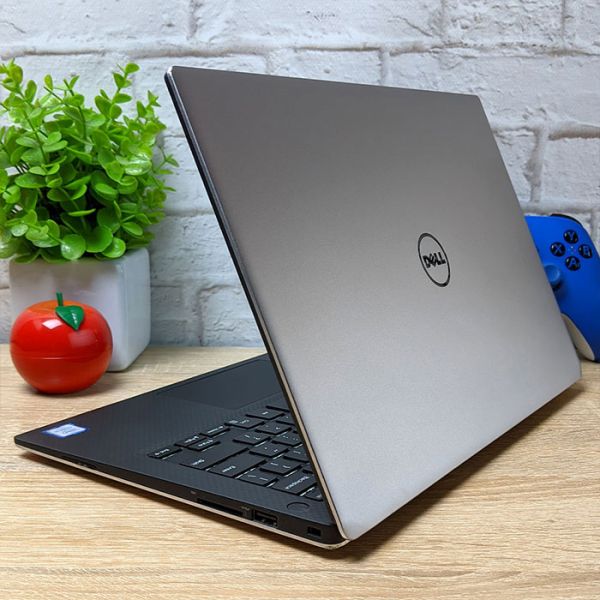 БУ ноутбук DELL XPS 9350 13.3" Touch QHD+ IPS i7 6600U 8GB RAM 256GB SSD