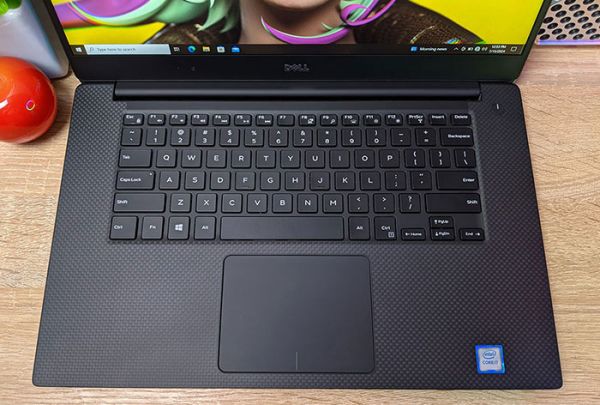 БУ ноутбук DELL XPS P56F 15.6" 4K IPS Touch i7 9750H GTX 1650 4GB 16GB RAM 512GB SSD+ новая батарея