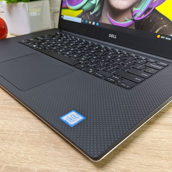 БУ ноутбук DELL XPS P56F 15.6" 4K IPS Touch i7 9750H GTX 1650 4GB 16GB RAM 512GB SSD+ новая батарея