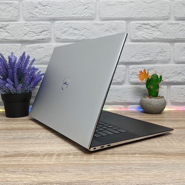 БУ Ноутбук Dell XPS 17 P92F 17.3'' WUXGA IPS i7 10875H RTX 2060 Max-Q 6GB 16GB 512GB SSD