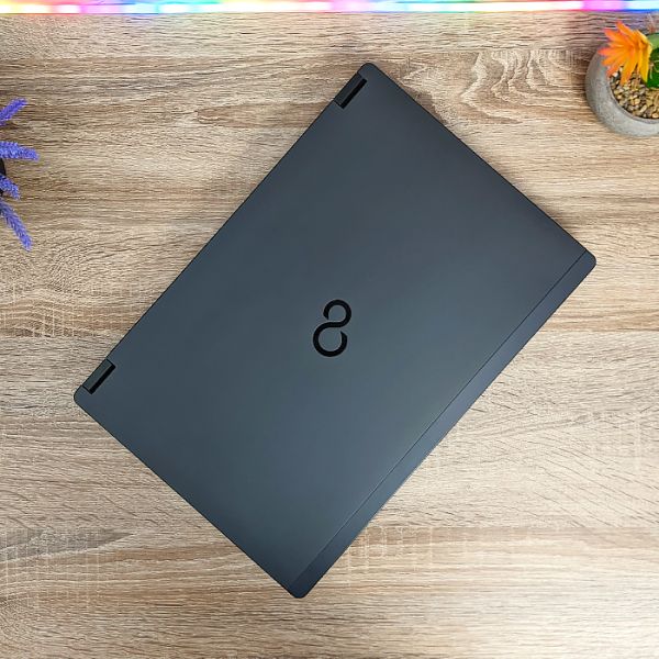 БУ Ноутбук Fujitsu Celsius H780 15.6" FHD IPS i7 8750H Quadro P600 4GB 16GB 512GB SSD