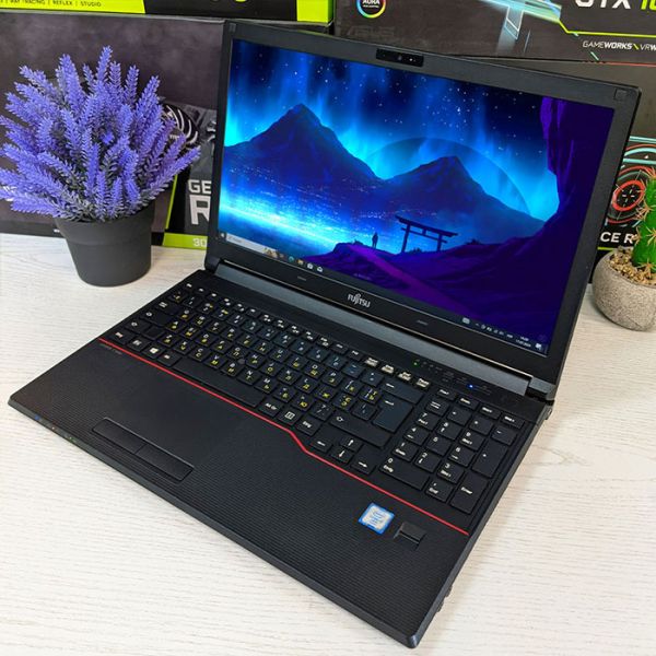 Бизнес Ноутбук Fujitsu LIFEBOOK E556 15.6" 1920х1080 i7 6600U 8GB RAM 256GB SSD