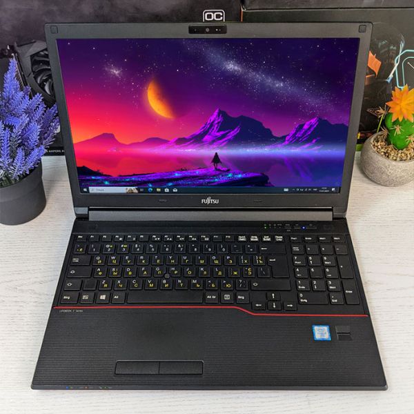 Бизнес Ноутбук Fujitsu LIFEBOOK E556 15.6" 1920х1080 i7 6600U 8GB RAM 256GB SSD