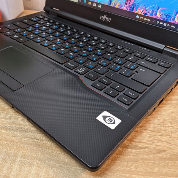 Отличный Ноутбук Fujitsu LIFEBOOK E5411 14" 1920х1080 i3-1115G4 16GB RAM 256GB SSD