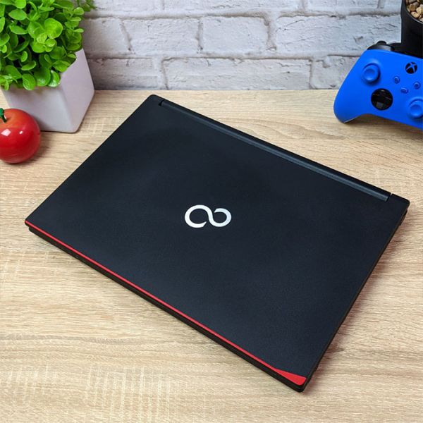 Отличный Ноутбук Fujitsu LIFEBOOK E546 14" i5 6200U 8GB RAM 128GB SSD