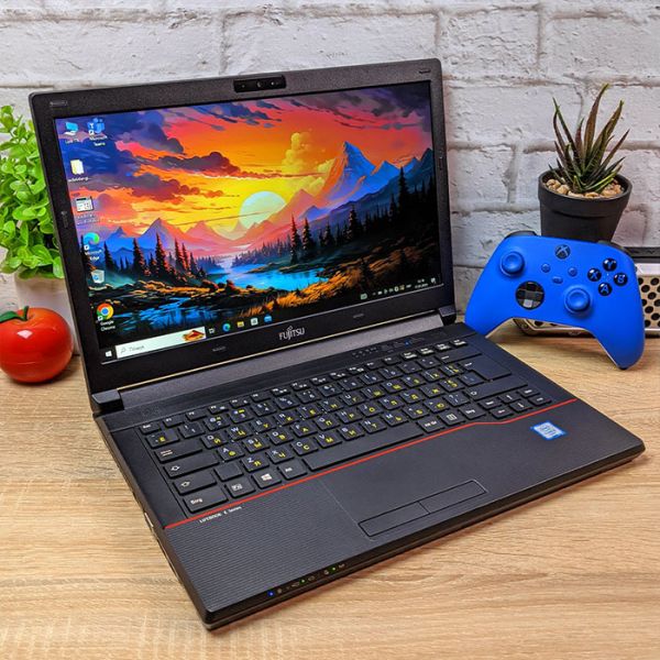 Отличный Ноутбук Fujitsu LIFEBOOK E546 14" i5 6200U 8GB RAM 128GB SSD