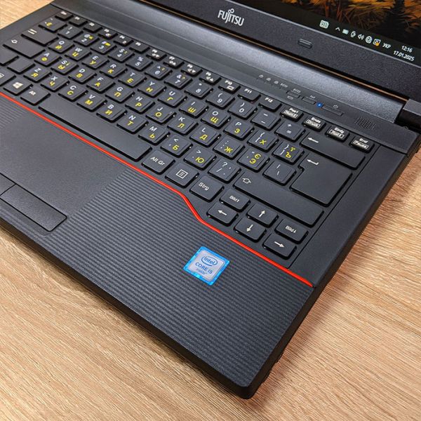 Отличный Ноутбук Fujitsu LIFEBOOK E546 14" i5 6200U 8GB RAM 128GB SSD