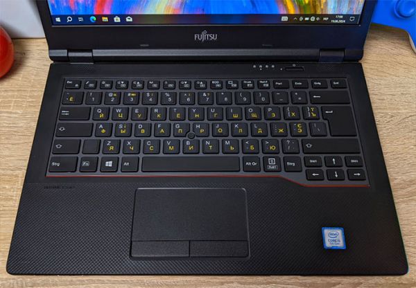БУ Ноутбук Fujitsu LIFEBOOK E548 14" FHD IPS i5 7200U 8GB RAM 128GB SSD