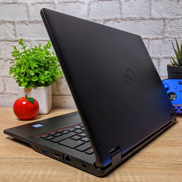 БУ Ноутбук Fujitsu LIFEBOOK E548 14" FHD IPS i5 7200U 8GB RAM 128GB SSD