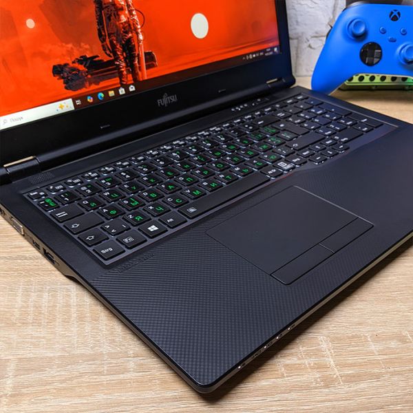 Бизнес Ноутбук Fujitsu LIFEBOOK E559 15.6" i5 8265U 8GB RAM 256GB SSD