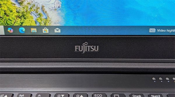 Бизнес Ноутбук Fujitsu LIFEBOOK U747 14" i5 6200U 8GB RAM 128GB SSD