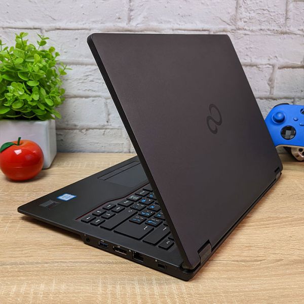 Бизнес Ноутбук Fujitsu LIFEBOOK U747 14" i5 6200U 8GB RAM 128GB SSD