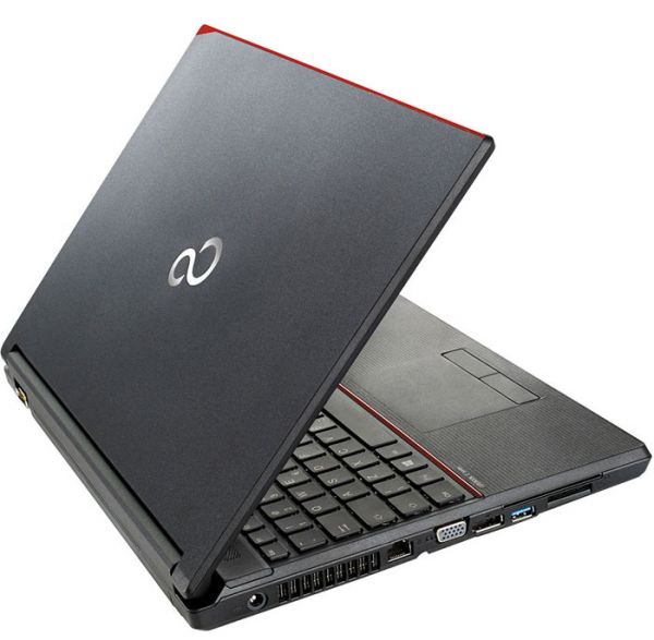 БУ Ноутбук Fujitsu LIFEBOOK E556 15.6" FHD IPS i5 6300U 8GB RAM 240GB SSD