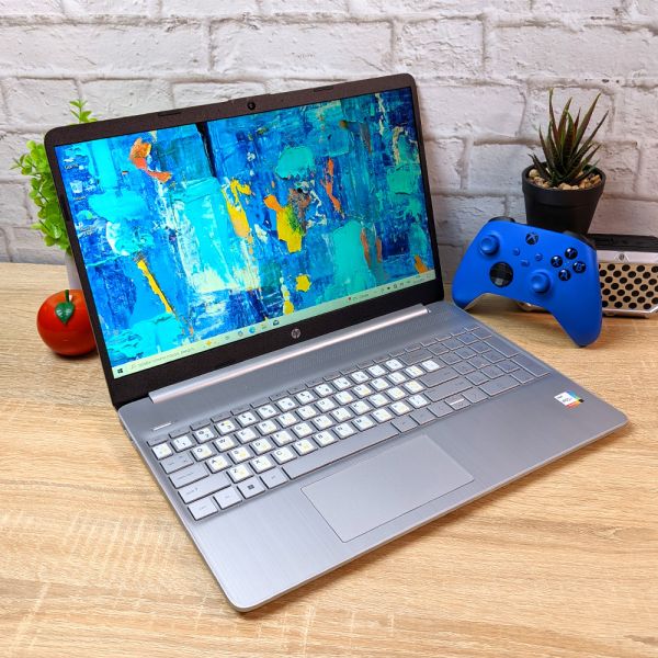 HP Laptop 15-dy2093dx - Мощный и Компактный Ноутбук с Windows 10 и Гарантией (15.6'' i5 1135G7 16GB 256GB SSD)