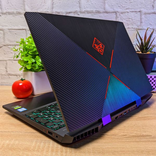 БУ Ноутбук HP Omen 15 dc1088wm 15.6" FHD IPS i7 9750H GTX 1660Ti 16GB + 512GB SSD