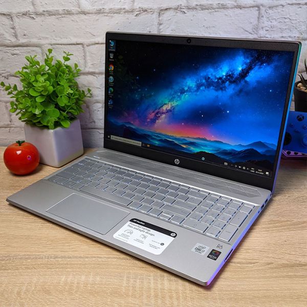 Производительный Ноутбук HP Pavilion 15 cs3065cl 15.6" Touch Screen i7-1065G7 16GB 256GB SSD
