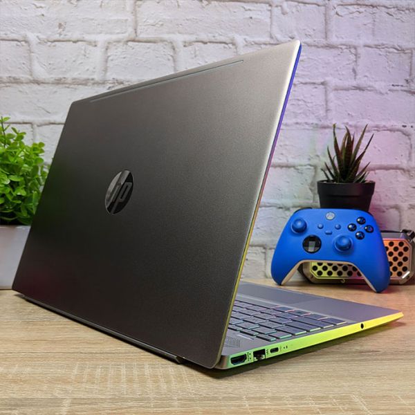 Производительный Ноутбук HP Pavilion 15 cs3065cl 15.6" Touch Screen i7-1065G7 16GB 256GB SSD